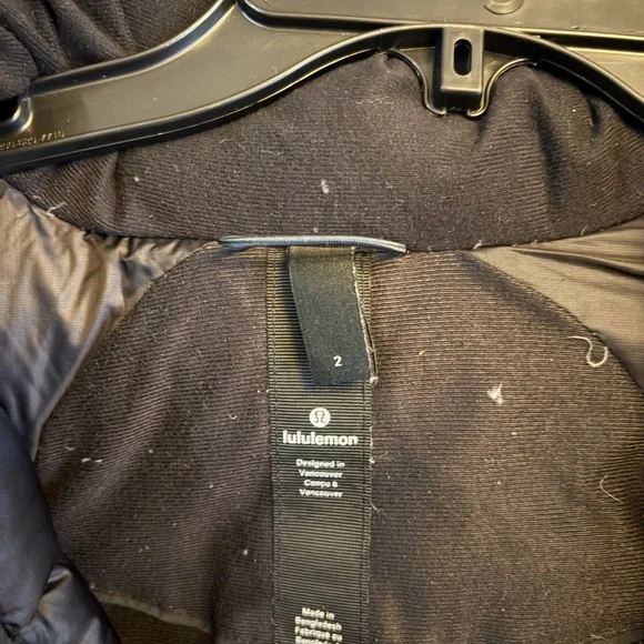 LULULEMON Fluff The Cold Parka 600-Fill Down Black Hooded Coat Size 2 - Picture 6 of 10